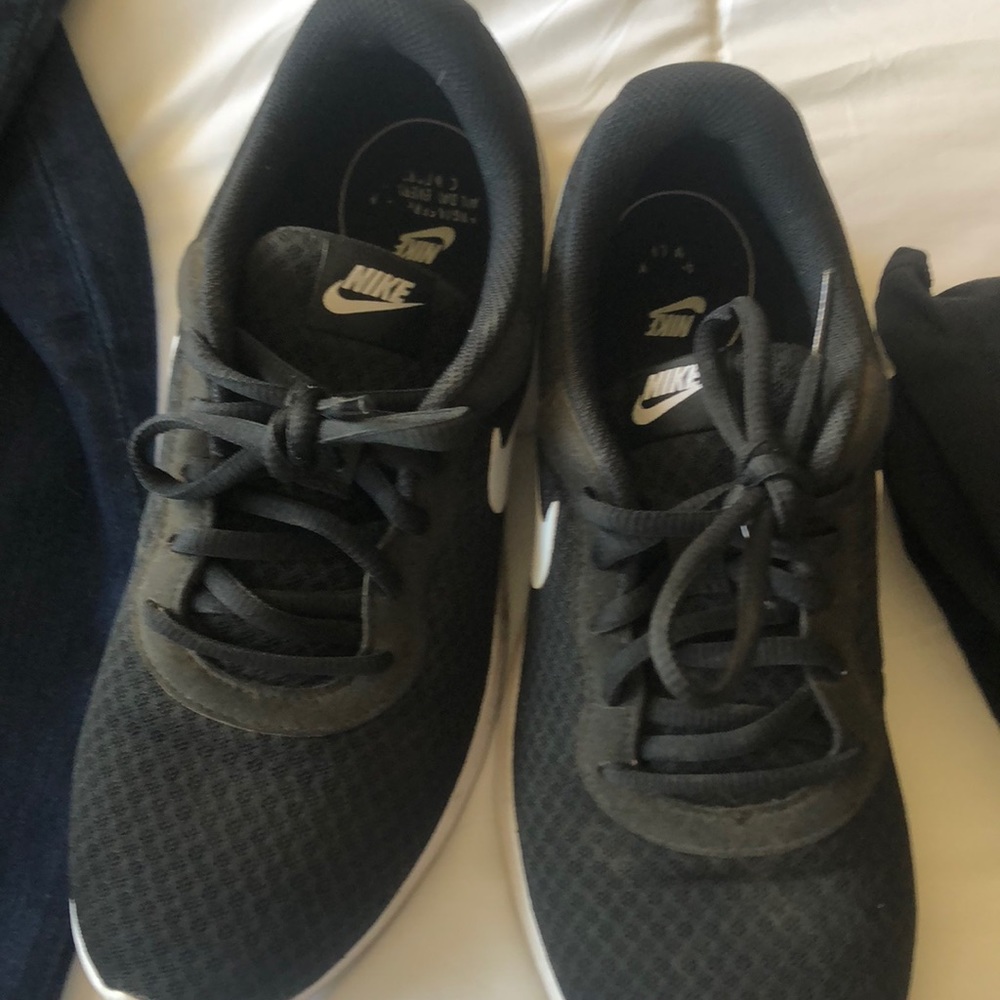 Back Nike